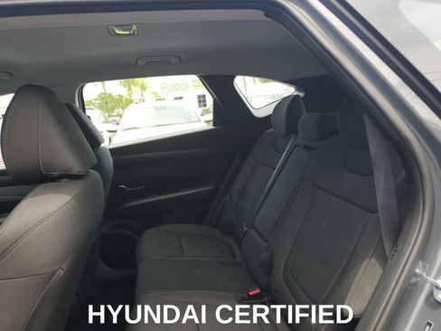 Used 2025 Hyundai Tucson SE FWD image 25
