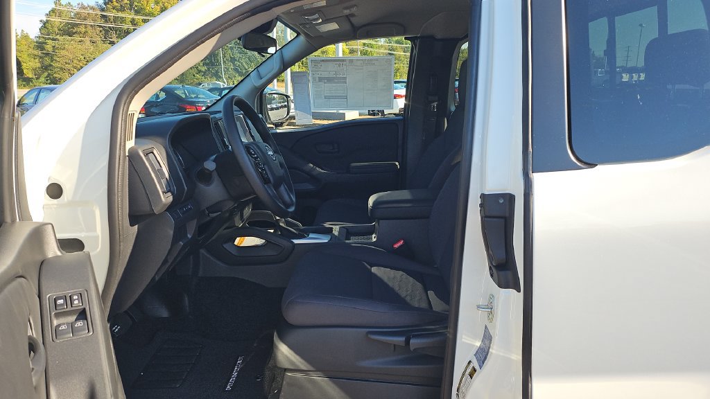 New 2027 Nissan Frontier S AWD/4WD image 6