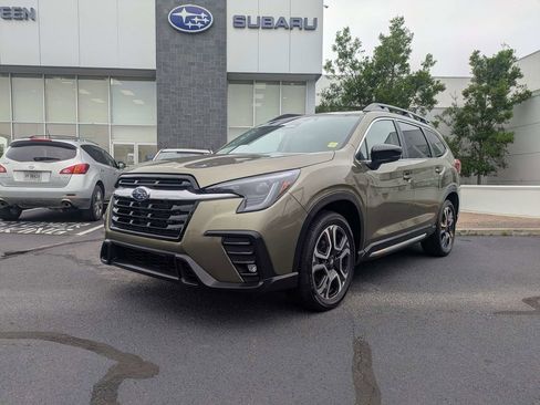 Certified 2025 Subaru Ascent Limited AWD/4WD image 9
