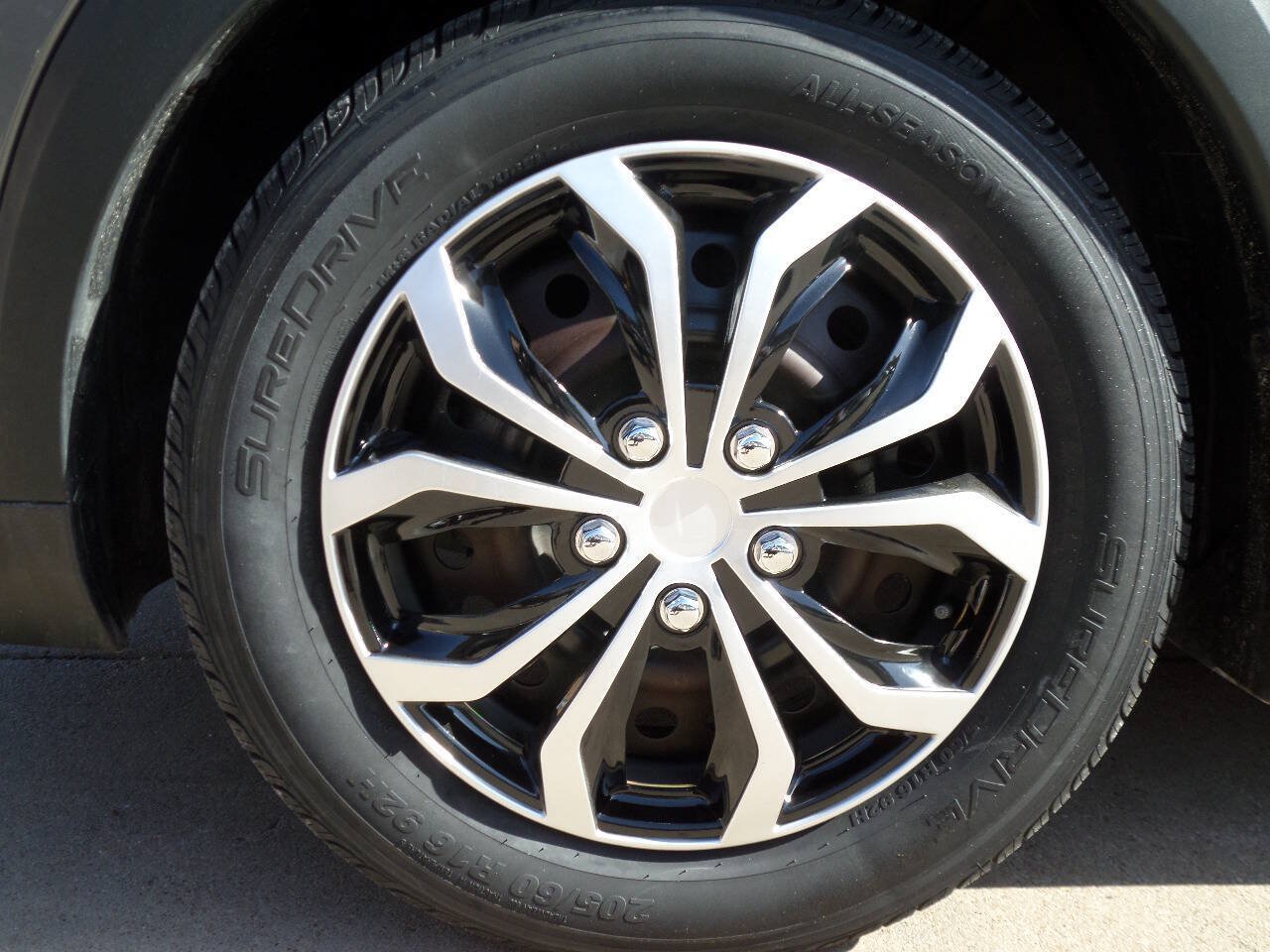 Used 2019 Nissan Kicks S w/ Exterior Electronics Package FWD image 61