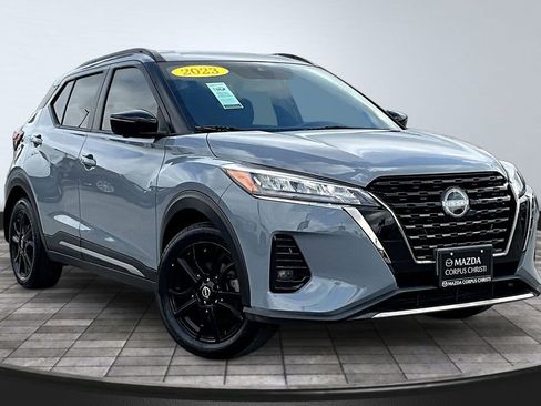 Used 2023 Nissan Kicks SR FWD image 4