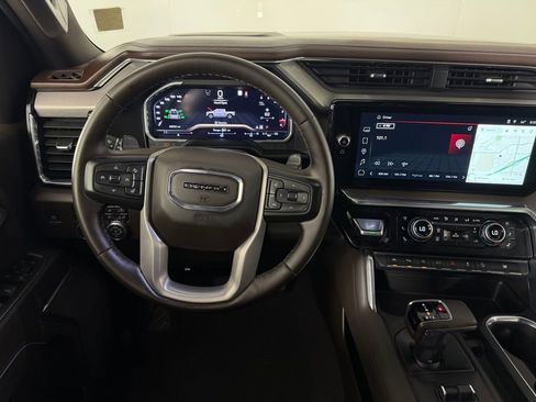 Used 2023 GMC Sierra 1500 Denali w/ Technology Package image 14