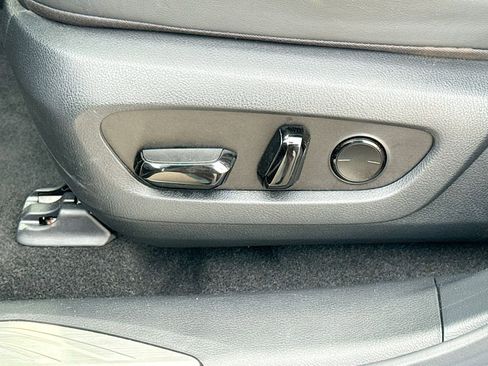 Used 2024 Lexus RX 350 Premium w/ Accessory Package (Z1) image 16