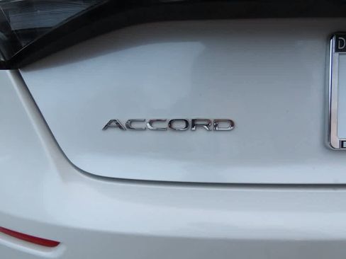 Certified 2023 Honda Accord EX image 7