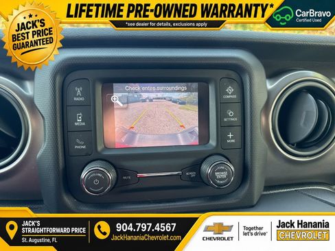 Used 2020 Jeep Gladiator Sport w/ Quick Order Package 23S AWD/4WD image 11