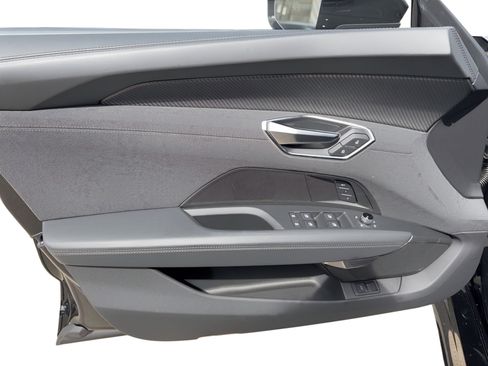 Used 2023 Audi e-tron GT Prestige w/ Prestige Package image 14