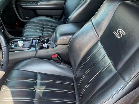Used 2017 Chrysler 300 S AWD/4WD image 11