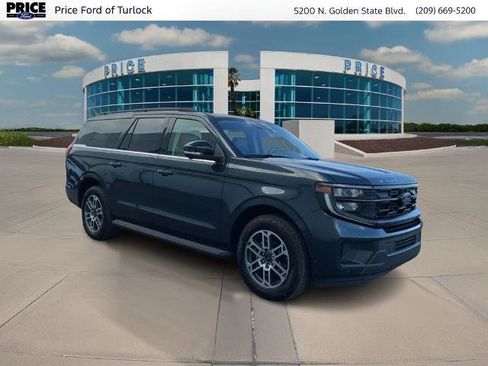 Certified 2025 Ford Expedition Max Active AWD/4WD image 3