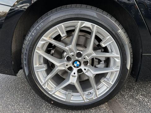 Certified 2025 BMW 330i xDrive Sedan w/ Premium Package AWD/4WD image 17