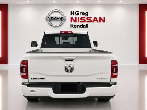 Used 2024 RAM 2500 Laramie AWD/4WD image 5
