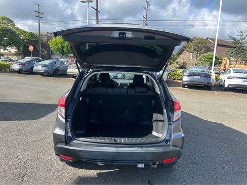 Used 2020 Honda HR-V EX image 11