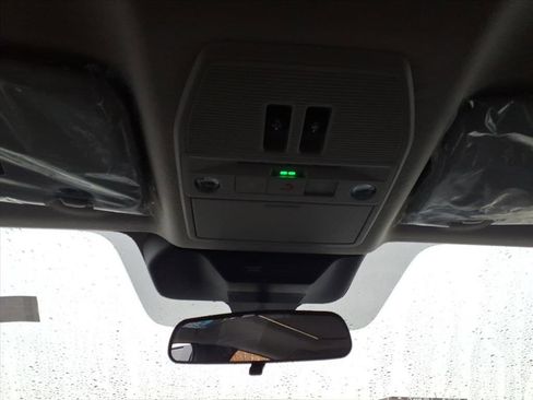 New 2026 Nissan Kicks SR image 25