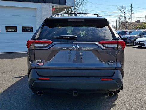 Used 2020 Toyota RAV4 XLE w/ All Weather Liner Package image 5