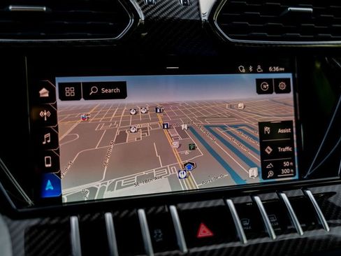 Used 2020 Lamborghini Urus image 51