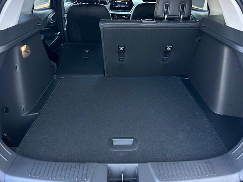 New 2026 Chevrolet Trax LT FWD image 15