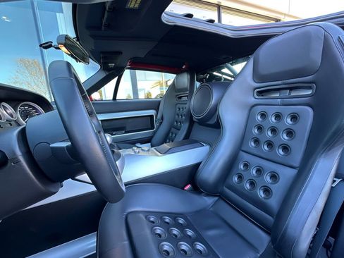 Used 2006 Ford GT Base image 5