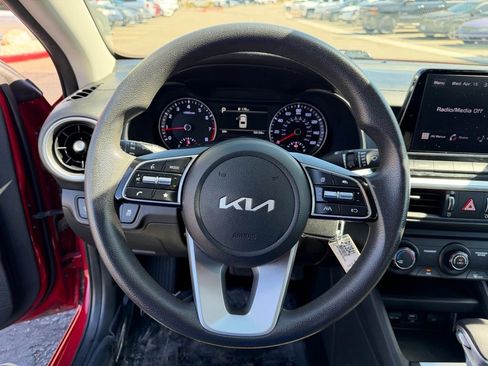 Used 2024 Kia Forte LXS image 21