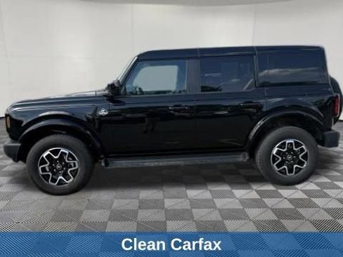 Used 2025 Ford Bronco Outer Banks AWD/4WD image 2