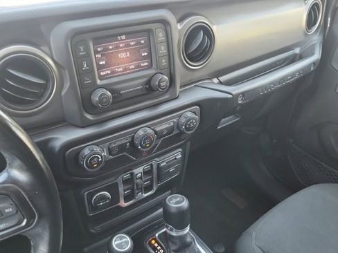 Certified 2020 Jeep Wrangler Unlimited Sport S AWD/4WD image 27