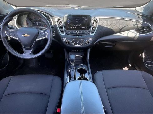 Used 2024 Chevrolet Malibu LT FWD image 7