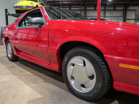 Used 1992 Dodge Daytona ES FWD image 40