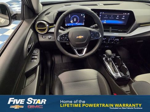 New 2026 Chevrolet Trax LT w/ Driver Confidence Package FWD image 14