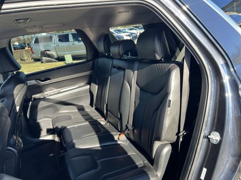 Used 2024 Hyundai Palisade SEL image 25