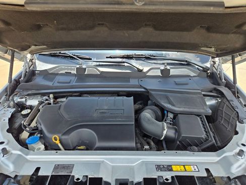 Used 2018 Land Rover Discovery Sport HSE AWD/4WD image 22