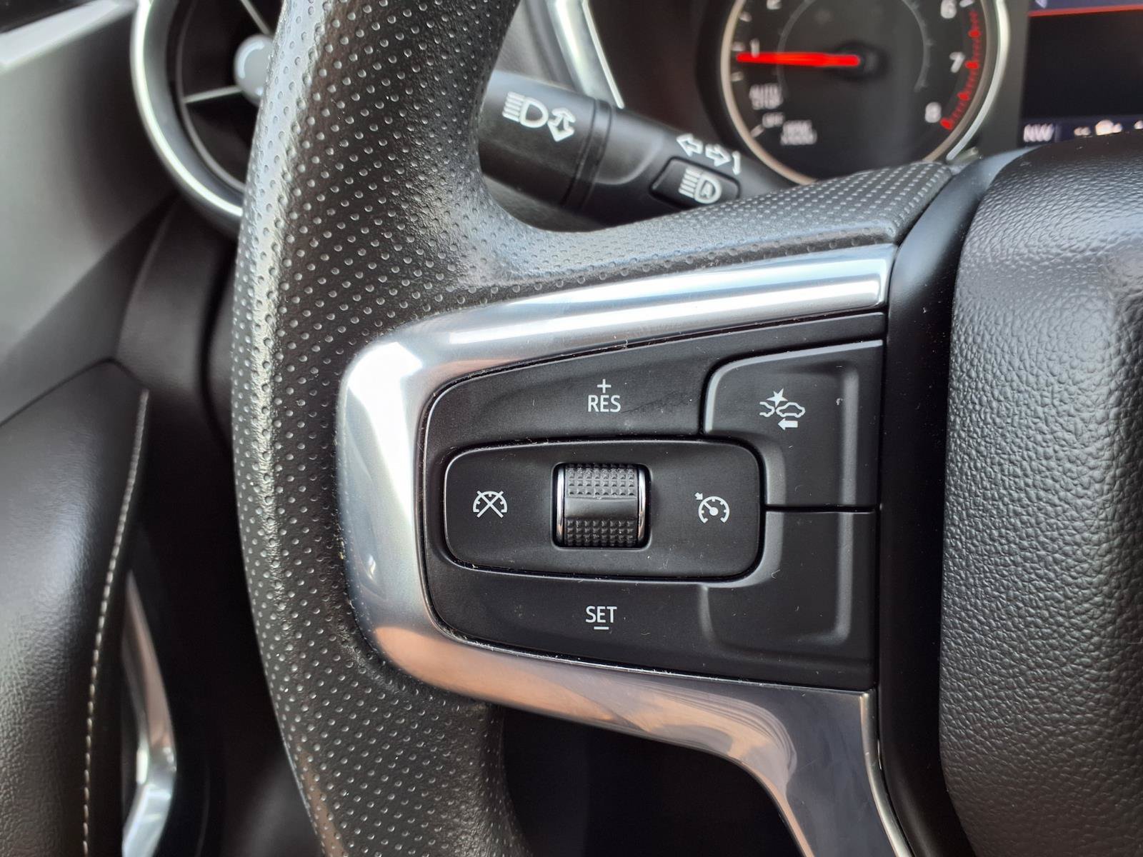 Used 2024 Chevrolet Blazer LT w/ Convenience Package FWD image 14