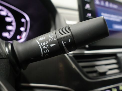 Used 2022 Honda Accord Sport image 38