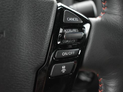 Used 2023 Nissan Frontier PRO-4X w/ Pro Convenience Package AWD/4WD image 21
