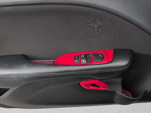 Used 2021 Dodge Challenger SXT RWD image 17