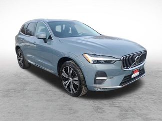Used 2023 Volvo XC60 B5 Ultimate video 3