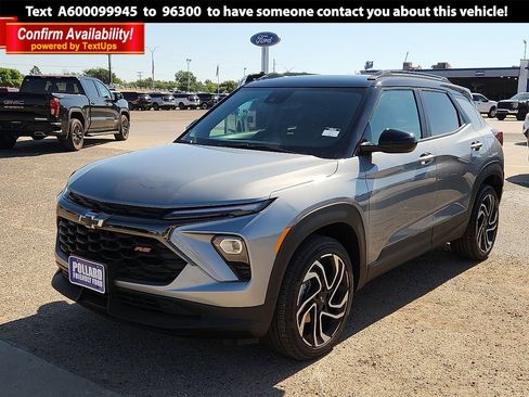 Used 2025 Chevrolet TrailBlazer RS w/ Convenience Package AWD/4WD image 1