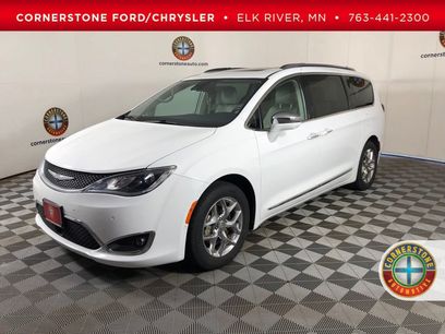 Used 2018 Chrysler Pacifica Limited