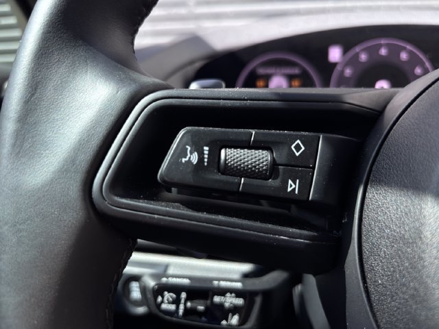 Certified 2025 Porsche Panamera RWD image 16