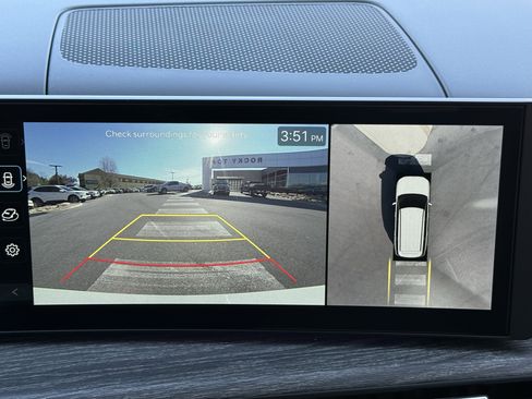 Used 2025 Hyundai Santa Fe Calligraphy image 29