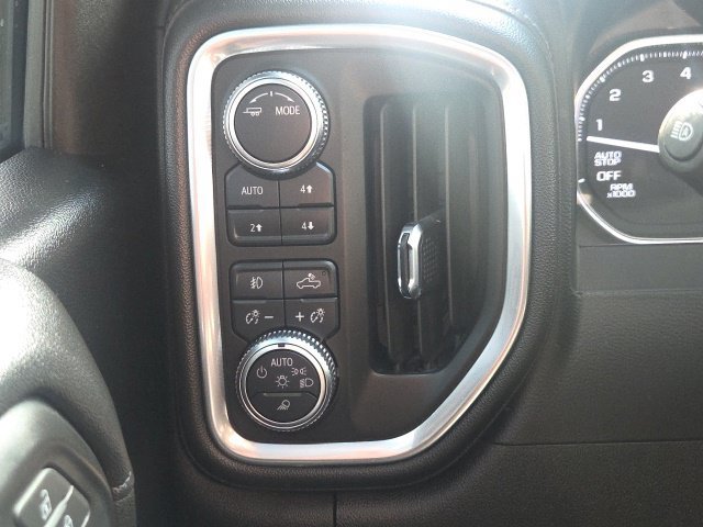 Used 2021 GMC Sierra 1500 SLT w/ SLT Premium Plus Package AWD/4WD image 23