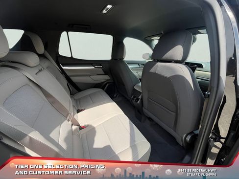 New 2025 GMC Terrain Elevation image 17