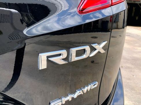 Used 2024 Acura RDX SH-AWD image 30