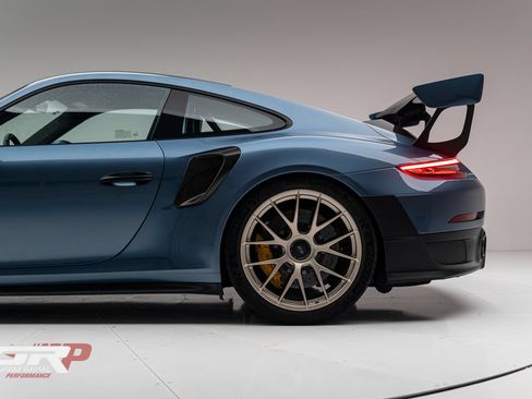 Used 2018 Porsche 911 GT2 RS RWD image 40
