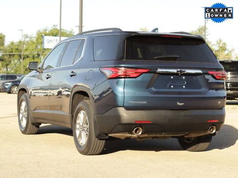 Used 2023 Chevrolet Traverse LT FWD image 5