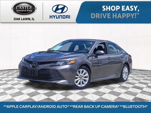 Used 2020 Toyota Camry LE w/ Carpet Mat Package FWD image 1