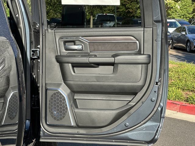 New 2026 RAM 2500 Laramie w/ Sport Appearance Package AWD/4WD image 16