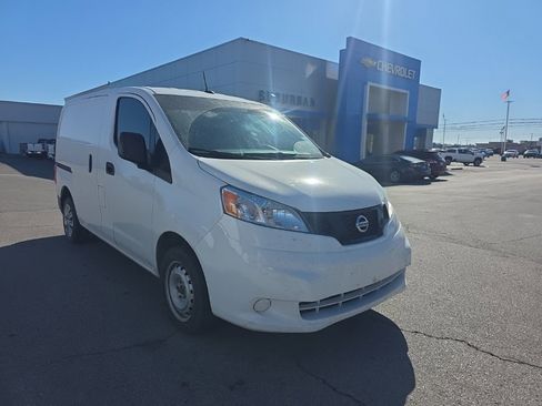 Used 2021 Nissan NV200 S w/ Back Door Glass Package image 3