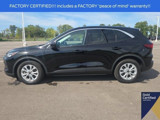 Used 2023 Ford Escape Active w/ Tech Pack #2 FWD image 17