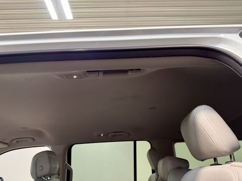 Used 2024 Jeep Wagoneer L Series II w/ Flexible Seating Group AWD/4WD image 51
