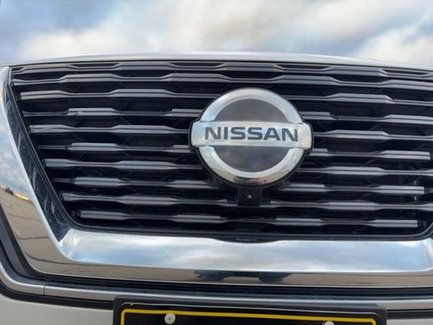 Used 2021 Nissan Rogue SV image 36