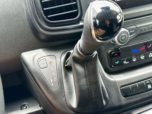 New 2025 RAM ProMaster 3500 w/ Convenience Group FWD image 16