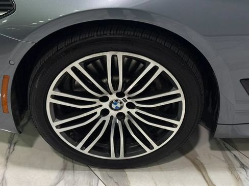 Used 2020 BMW 530i w/ M Sport Package RWD image 35